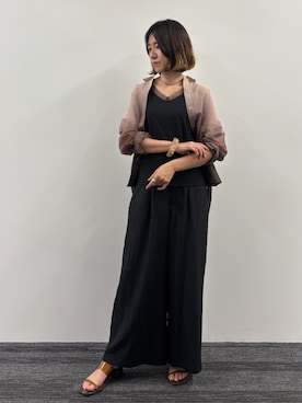 NICOLE whiteさんのコーディネート