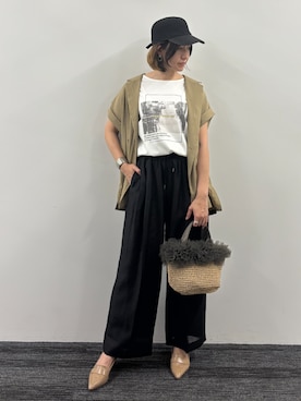 NICOLE whiteさんのコーディネート
