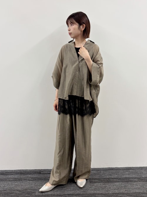 ニコル本社NICOLE whiteさんのシャツ/ブラウスを使ったコーディネート