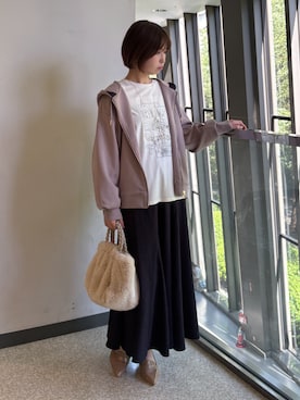 「NICOLE white（ニコルホワイト）のプリントロンTEE（Tシャツ/カットソー、その他）」を使った、NICOLE whiteさん（レディース・167cm）の秋コーディネート