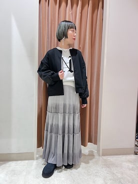 「ティアードスカート」｜「アイテム（ブルゾン）」を使った、NICOLE whiteさん（レディース・158cm）の冬コーディネート