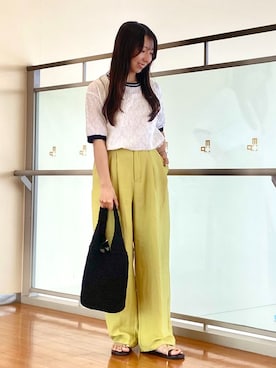 NICOLE whiteさんのコーディネート