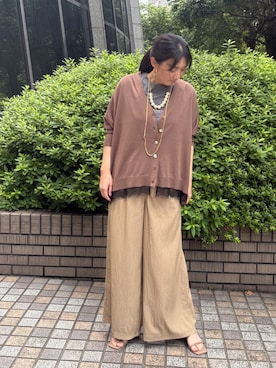 「NICOLE white（ニコルホワイト）のエンボスデザインTシャツ（Tシャツ/カットソー、グレー系）」を使った、NICOLE whiteさん（レディース・157cm）の夏コーディネート