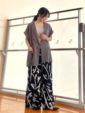 NICOLE whiteさんのコーディネート