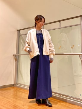 「アイテム（ジャンパースカート）」を使った、NICOLE whiteさん（レディース・152cm）の冬コーディネート