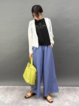 NICOLE whiteさんのコーディネート