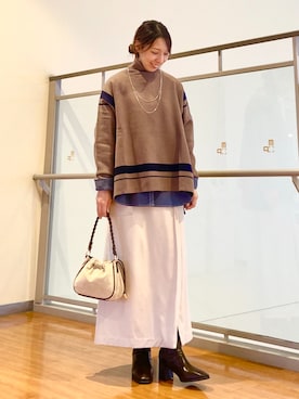 NICOLE whiteさんのコーディネート