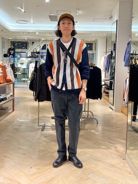 「アイテム（カーディガン/ボレロ）」を使った、ooiさん（メンズ・178cm・30代）の秋コーディネート