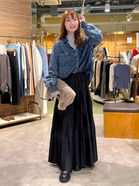 「Jena espace merveilleux（ジェナ　エスパスメルヴェイユ）の【大人の着映えスカート】ティアードプリーツスカート　秋服（裙子、ブラック系）」を使った、はたけさん（レディース・153cm）の秋コーディネート