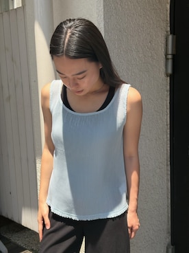 「kiehtova（キエトヴァ）の【kiehtova】SOFT PLEATS SHEER TANK/ソフトプリーツシアータンク（タンクトップ、ブルー系）」を使った、h.o.v_officialさん（レディース・160cm）の夏コーディネート