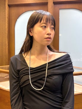 「アイテム（ネックレス、ブルー系）」を使った、h.o.v_officialさん（レディース・157cm）の秋コーディネート