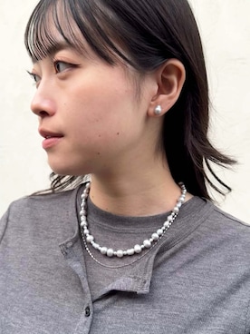 「アイテム（ネックレス、グレー系）」を使った、h.o.v_officialさん（レディース・157cm）の秋コーディネート