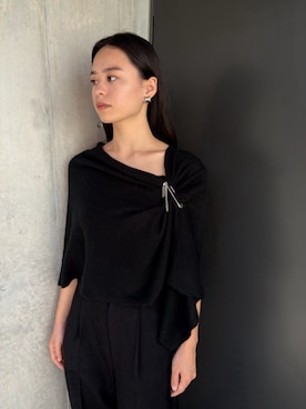 「IRIS47（イリスフォーセブン）の【IRIS 47】drape cashmere poncho/ドレープ カシミヤ ポンチョ（ポンチョ、ブラック系）」を使った、h.o.v_officialさん（レディース・160cm）の秋コーディネート