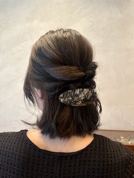 「アイテム（バレッタ/ヘアクリップ、その他）」を使った、h.o.v_officialさん（レディース・160cm）の秋コーディネート