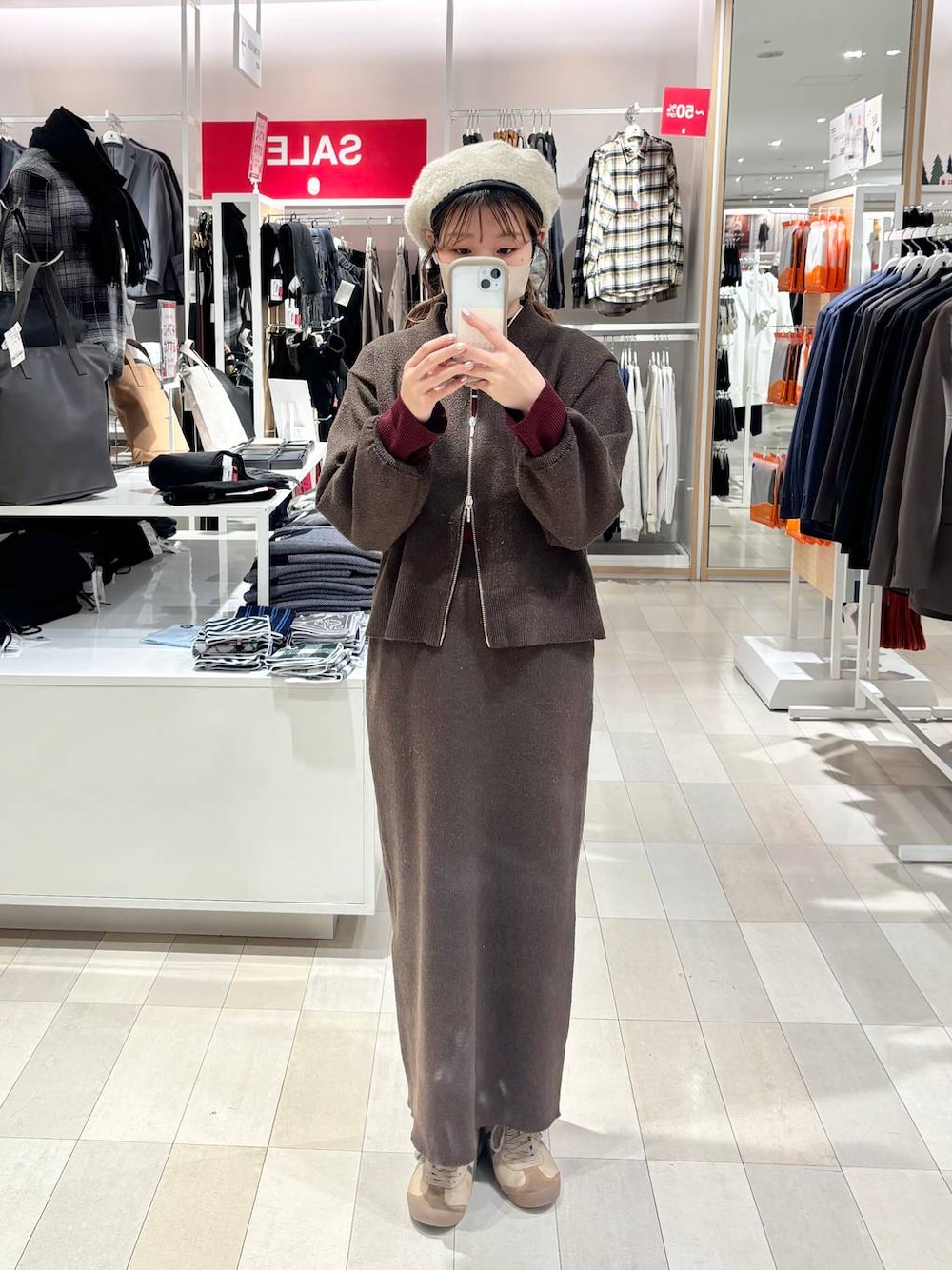 GLOBAL WORK（グローバルワーク）の「ニットZIPカーデ＊スカートセット