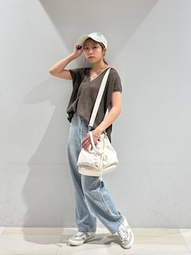 「アイテム（バングル/リストバンド）」を使った、なあさん（レディース・155cm）の夏コーディネート