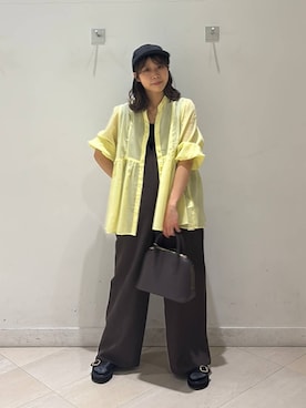 「GLOBAL WORK（グローバルワーク）のスペ軽3ROOM2WAYショルダー/234508（ショルダーバッグ、ブラウン系）」を使った、なあさん（レディース・155cm）の春コーディネート
