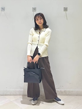 「GLOBAL WORK（グローバルワーク）のステンレスニュアンスバングル/293608（バングル/リストバンド、ゴールド系）」を使った、なあさん（レディース・155cm）の春コーディネート