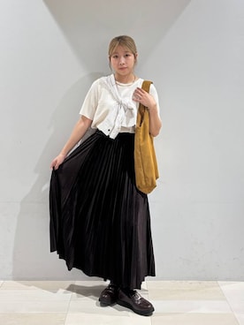 「アイテム（バングル/リストバンド）」を使った、なあさん（レディース・155cm・20代）の秋コーディネート