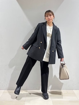 「アイテム（ヘアアクセサリー）」を使った、なあさん（レディース・155cm）の秋コーディネート