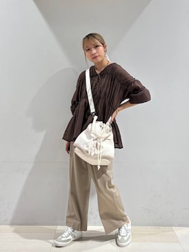 「アイテム（バングル/リストバンド）」を使った、なあさん（レディース・155cm）の夏コーディネート