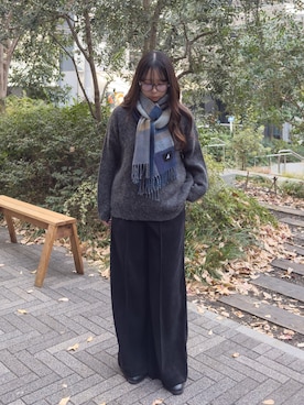 「CASPER JOHN（キャスパージョン）のアイテム（スラックス）」を使った、KURUMIさん（レディース・159cm）の冬コーディネート