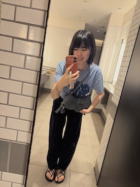 「GU（ジーユー）のアイテム（デニムパンツ、ブルー系）」を使った、hirariさん（レディース・160cm）の夏コーディネート