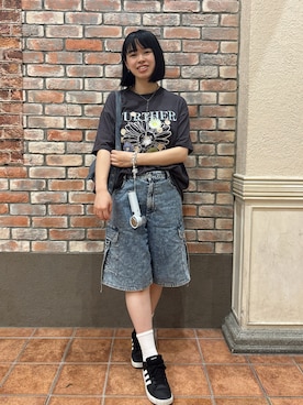「アイテム（スニーカー）」を使った、hirariさん（レディース・160cm）の夏コーディネート