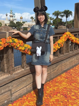 「アイテム（ヘアアクセサリー）」を使った、hirariさん（レディース・160cm）の秋コーディネート