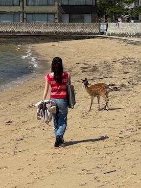 「アイテム（ローファー）」を使った、木木さん（レディース・159cm）の夏コーディネート