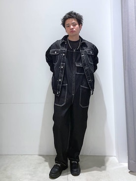 「高見え」｜「アイテム（デニムジャケット）」を使った、せとやんさん（メンズ・170cm）の冬コーディネート