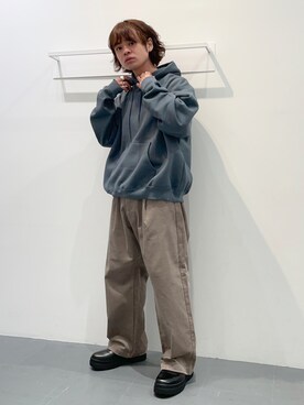 「LAKOLE（ラコレ）のアイテム（パーカー）」を使った、せとやんさん（メンズ・170cm）の秋コーディネート