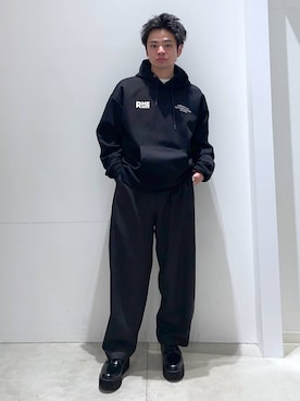 「LAKOLE（ラコレ）のアイテム（パーカー）」を使った、せとやんさん（メンズ・170cm）の春コーディネート