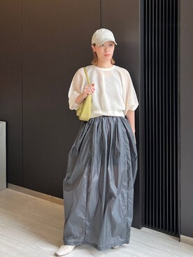 「NEW ERA（ニューエラ）の【SHIPS別注】NEWERA:MINI LOGO（キャップ）」を使った、中林さん（レディース・157cm）の春コーディネート