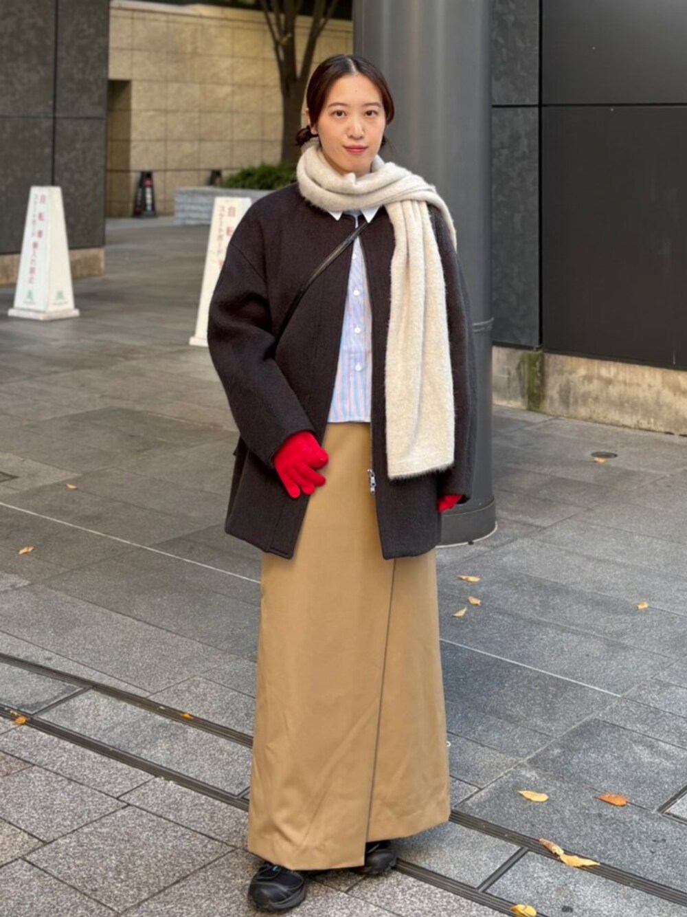 中林(SHIPS 京都ポルタWOMEN'S店)|WILLIAM BRUNTONの手袋を使ったコーディネート - WEAR