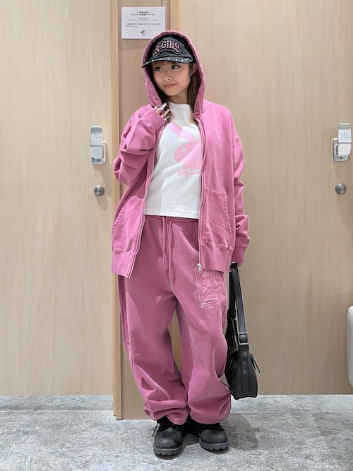 PIGMENT DYED FACE AND LOGO SQUARE PATCH SWEATPANTS（スウェット