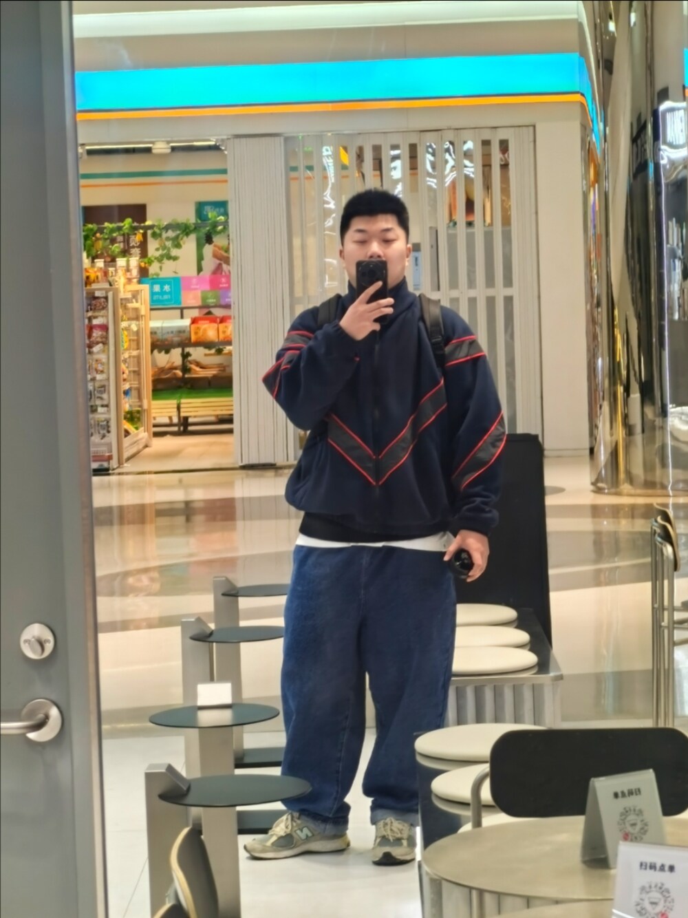 N.HOOLYWOODのスタジャンを使った人気ファッション