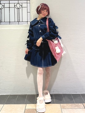 「アイテム（デニムジャケット）」を使った、manamiさん（レディース・154cm）の秋コーディネート