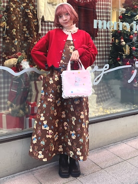 「アイテム（ジャンパースカート）」を使った、manamiさん（レディース・154cm）の秋コーディネート