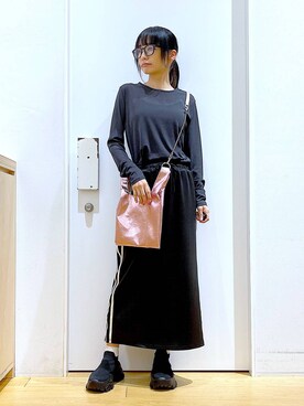 あおき@LAKOLE海老名さん(レディース・156cm)の春コーディネート