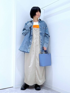 「LAKOLE（ラコレ）のケミカルウォッシュシャツ長袖 / 140262（シャツ/ブラウス）」を使った、あおき@LAKOLE海老名さん（レディース・156cm）の秋コーディネート