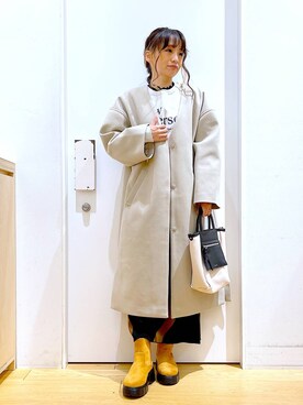 「若見え」｜「アイテム（ノーカラーコート）」を使った、あおき@LAKOLE海老名さん（レディース・156cm）の冬コーディネート
