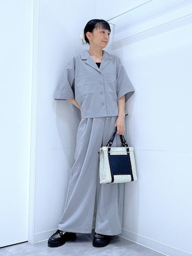 「LAKOLE（ラコレ）のチュールフリルバンスクリップ / 135391（バレッタ/ヘアクリップ、ホワイト系）」を使った、あおき@LAKOLE海老名さん（レディース・156cm）の春コーディネート