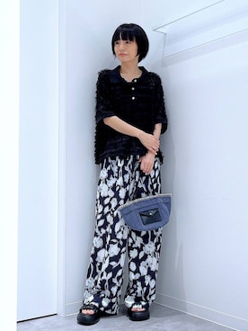 「アイテム（バッグ、ブルー系）」を使った、あおき@LAKOLE海老名さん（レディース・156cm）の夏コーディネート