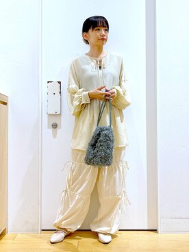 「若見え」｜「アイテム（チュニック）」を使った、あおき@LAKOLE海老名さん（レディース・156cm）の秋コーディネート