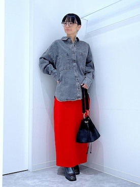 「LAKOLE（ラコレ）のケミカルウォッシュシャツ長袖 / 140262（シャツ/ブラウス）」を使った、あおき@LAKOLE海老名さん（レディース・156cm）の秋コーディネート