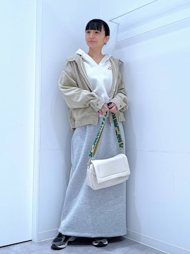 あおき@LAKOLE海老名さんのコーディネート