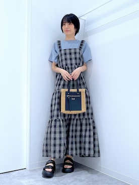 「若見え」｜「アイテム（ワンピース/ドレス）」を使った、あおき@LAKOLE海老名さん（レディース・156cm）の夏コーディネート