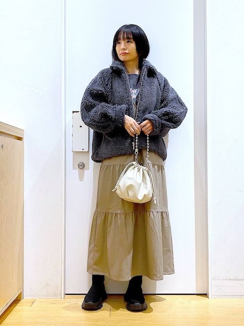 コメリンゴページです。 LAKOLE ブルゾン アウター ラメボアエリツキブルゾン / 135672