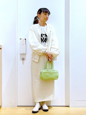 「若見え」｜「アイテム（MA-1）」を使った、あおき@LAKOLE海老名さん（レディース・156cm）の春コーディネート